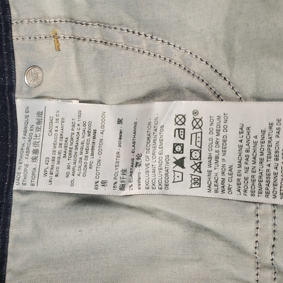 Signature Levi Strauss dark wash modern boot cut Size 24M NWT - Picture 7 of 8